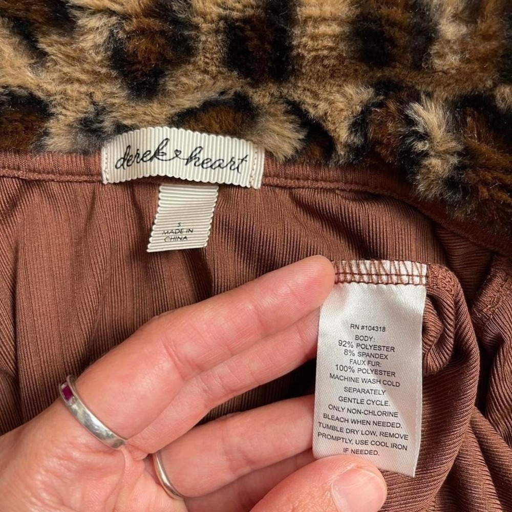 NWOT Derek Heart Brown Faux Fur Collar Zip Top Indie Grunge Clueless Size S - Picture 7 of 8